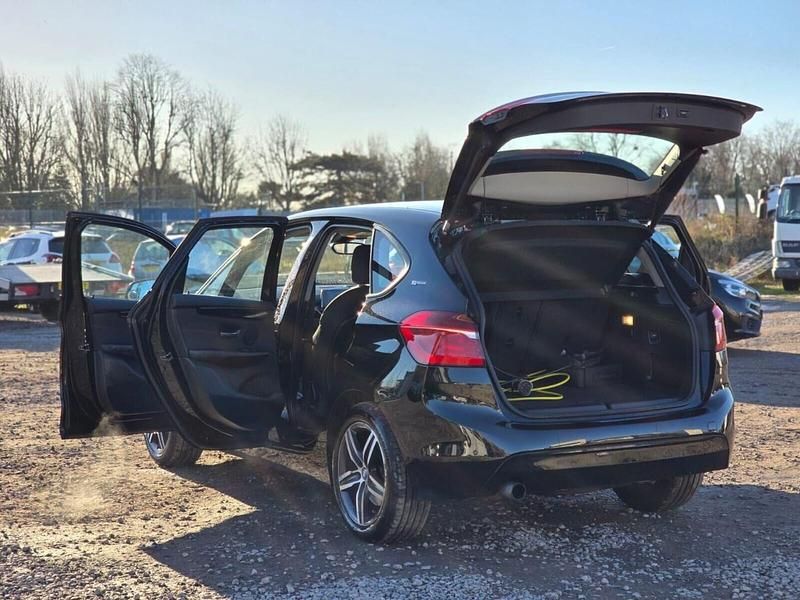 Used BMW 225 Sport Line 224 HP (164 kW) 2018 Black Hatchback