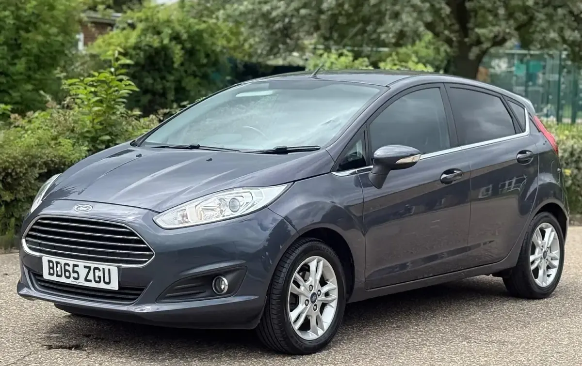 Used Ford Fiesta Zetec 2015 Grey Hatchback