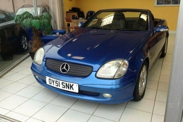 Used 2001 Mercedes SLK200 Cabriolet | £3,650 - Image 1/2