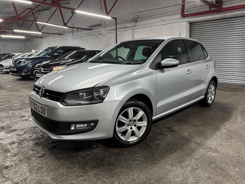 Used VW Polo Match 60 HP (44 kW) 2012 Silver Hatchback