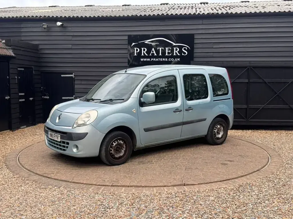 Used Renault Kangoo Expression 106 HP (77 kW) 2011 Blue MPV