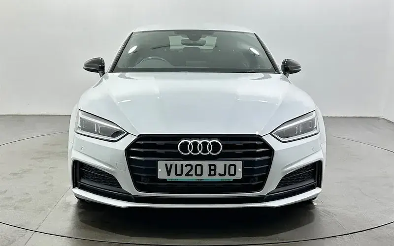 Used Audi A5 Sportback Black Edition 150 HP (110 kW) 2020 White Hatchback