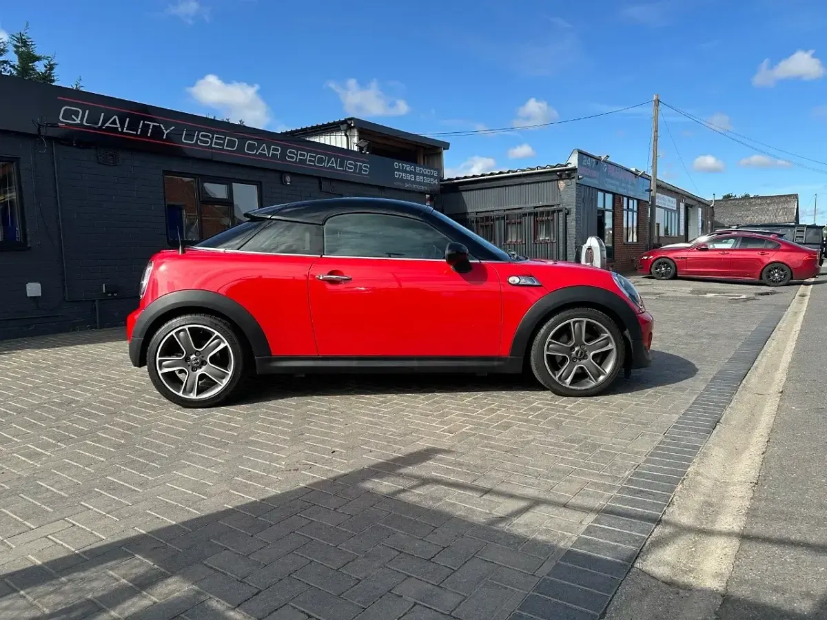 Used Mini Cooper S Coupé 184 HP (135 kW) 2013 Red Coupe