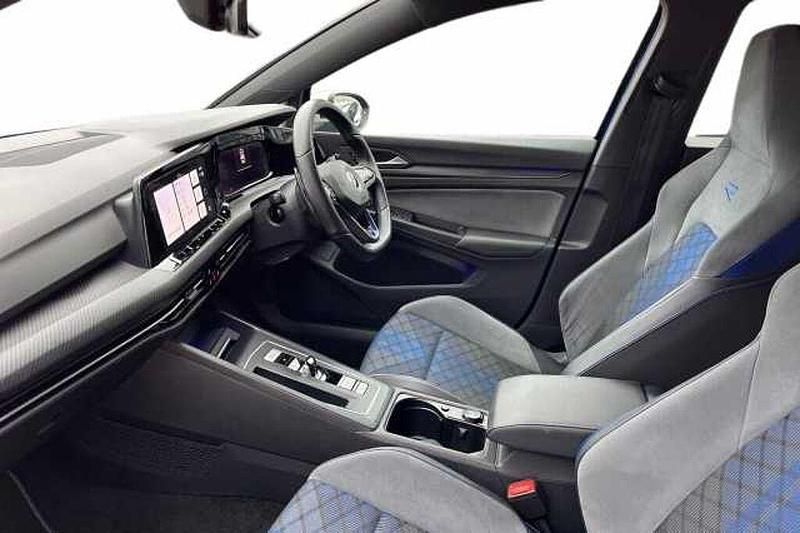 Used VW Golf VIII R 320 HP (235 kW) 2021 Lapiz blue Hatchback