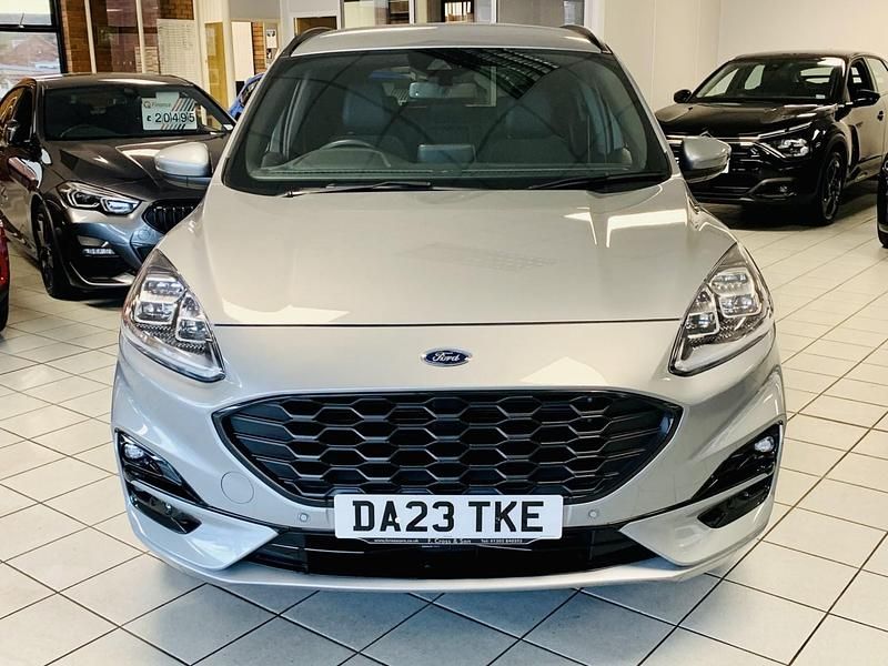 Used Ford Kuga ST-Line 150 HP (110 kW) 2023 Silver SUV