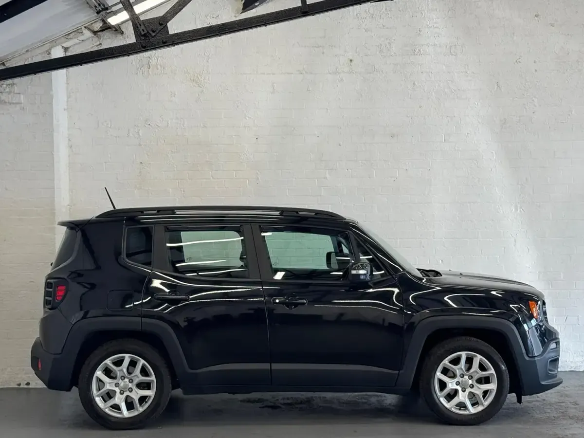 Used Jeep Renegade Longitude 140 HP (102 kW) 2017 Black SUV