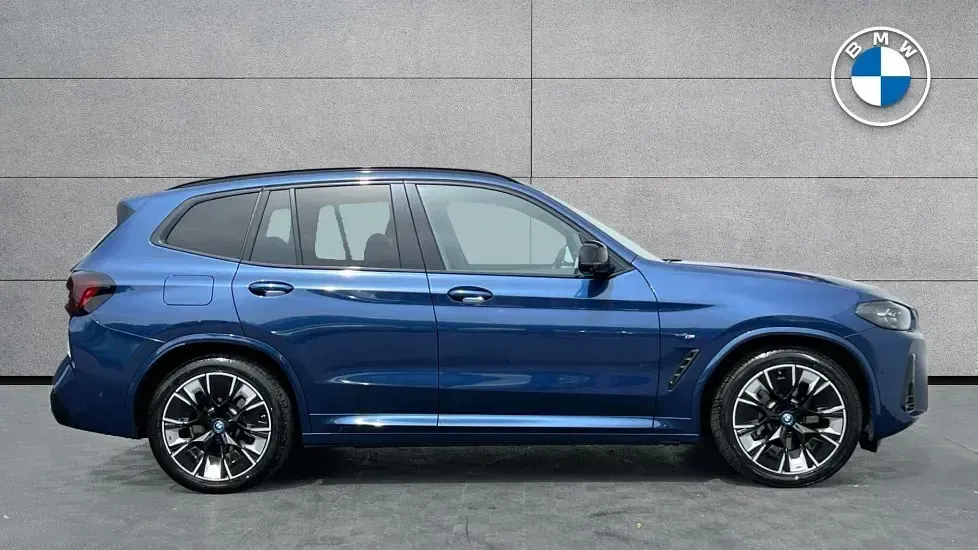 Used BMW iX3 M Sport 210 kW (286 HP) 2022 Blue SUV