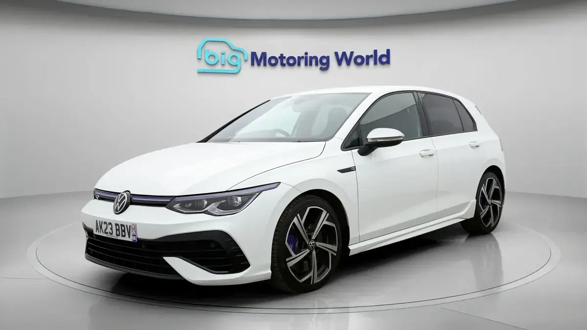 Used VW Golf VIII R 315 HP (231 kW) 2023