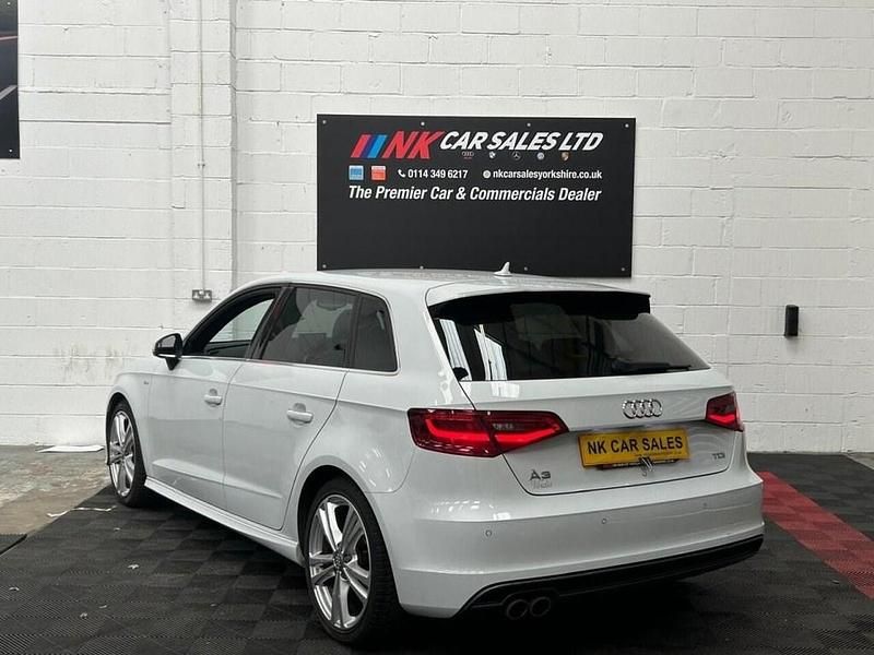 Used Audi A3 Sportback S-Line 150 HP (110 kW) 2014 White Hatchback