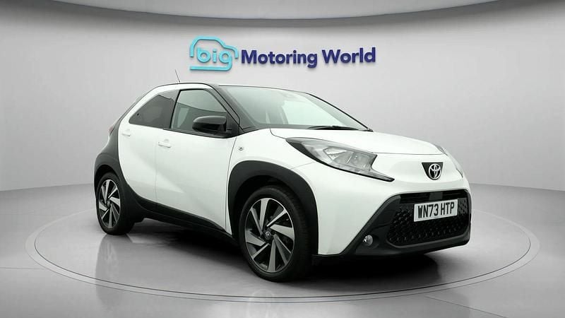 Used 2023 Toyota Aygo X SUV | £12,900 - Image 1/4