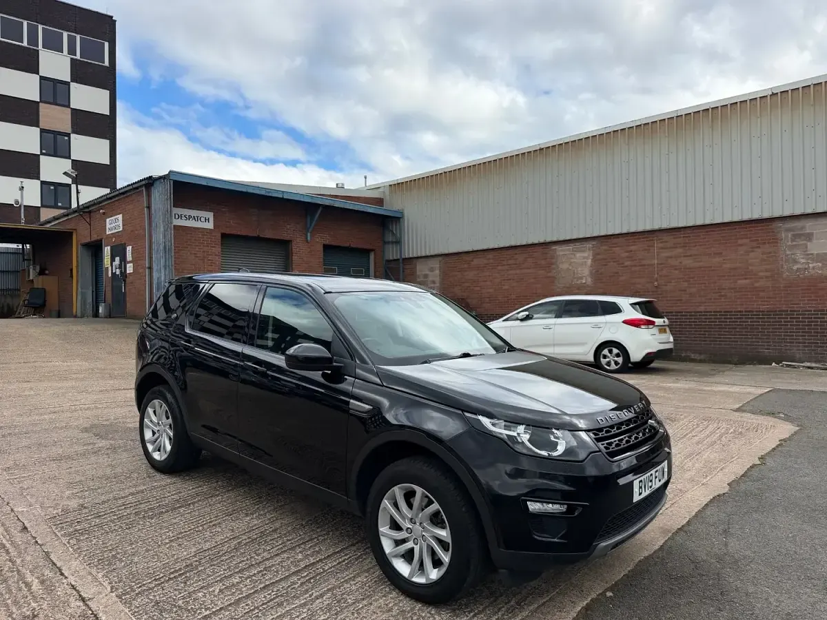 Used Land Rover Discovery Sport SE 2019 Black SUV
