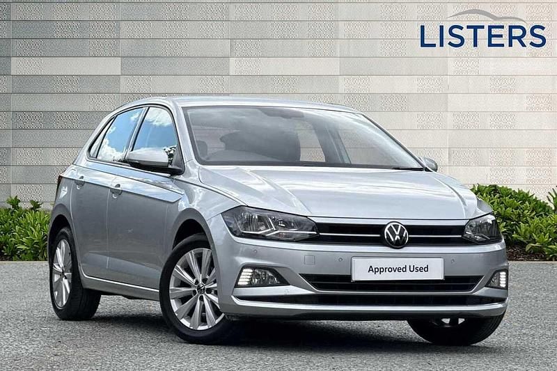 Reflex silver Used 2021 VW Polo SEL Hatchback | £11,700 (Fair price) - Image 1/4