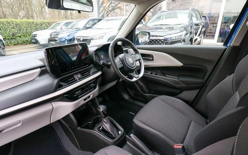 Used Suzuki Swift 82 HP (60 kW) 2024 Blue Hatchback