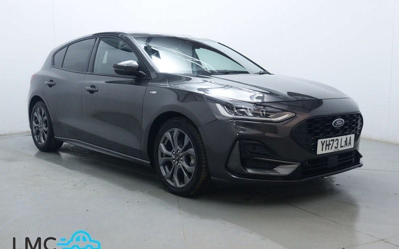 Used Ford Focus ST-Line 125 HP (91 kW) 2023 Grey Hatchback