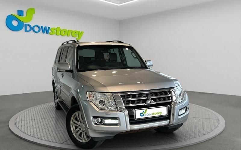 Used Mitsubishi Shogun 200 HP (147 kW) 2014 Silver SUV
