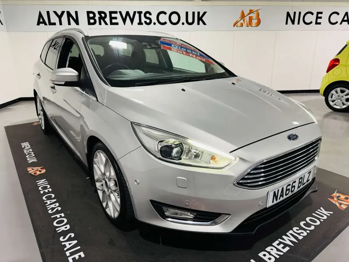 Used Ford Focus Titanium X 2016 Silver Estate