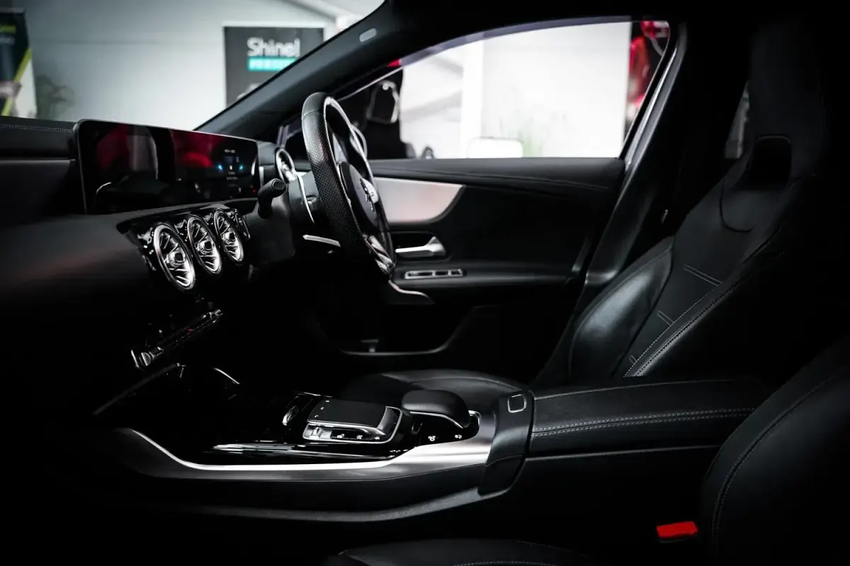 Begagnad Mercedes A35 AMG Premium 2020 Grå Halvkombi