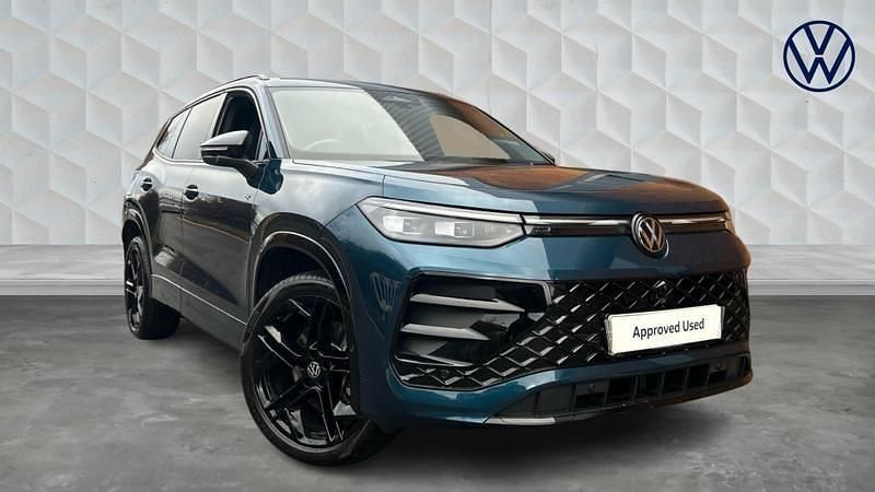 Blue Used 2025 VW Touran R-line Edition MPV | £41,850 - Image 1/4