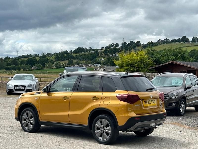 Used Suzuki Vitara SZ-T 129 HP (94 kW) 2022 Yellow SUV