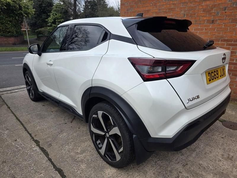 Used Nissan Juke N-Connecta 117 HP (86 kW) 2019 White SUV