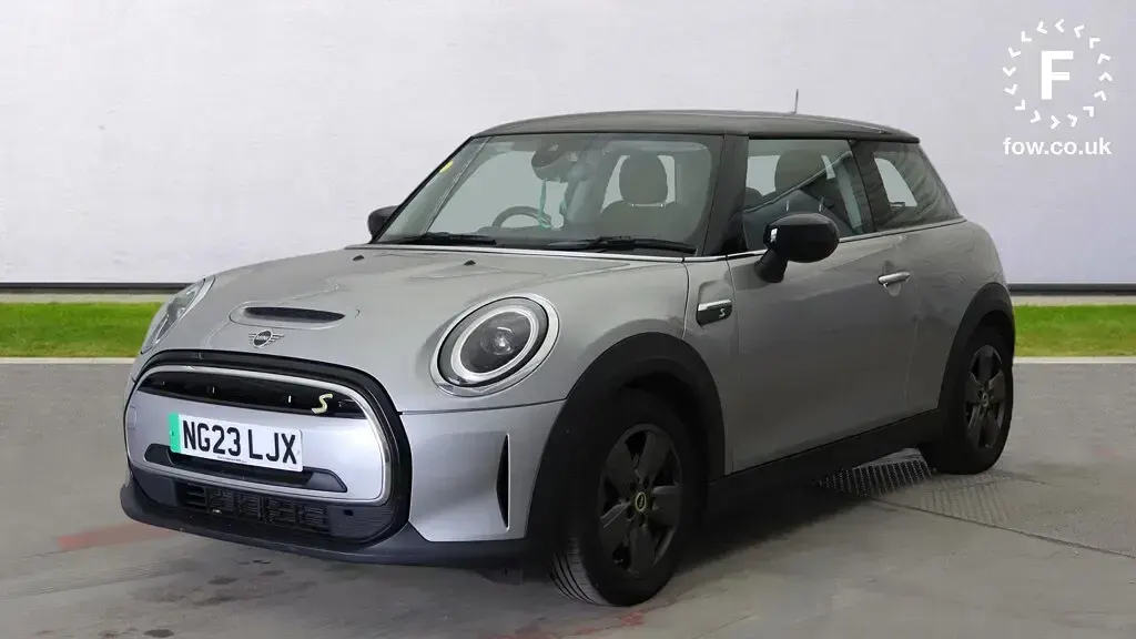 Used Mini Cooper S Hatch 135 kW (184 HP) 2023 Silver Hatchback