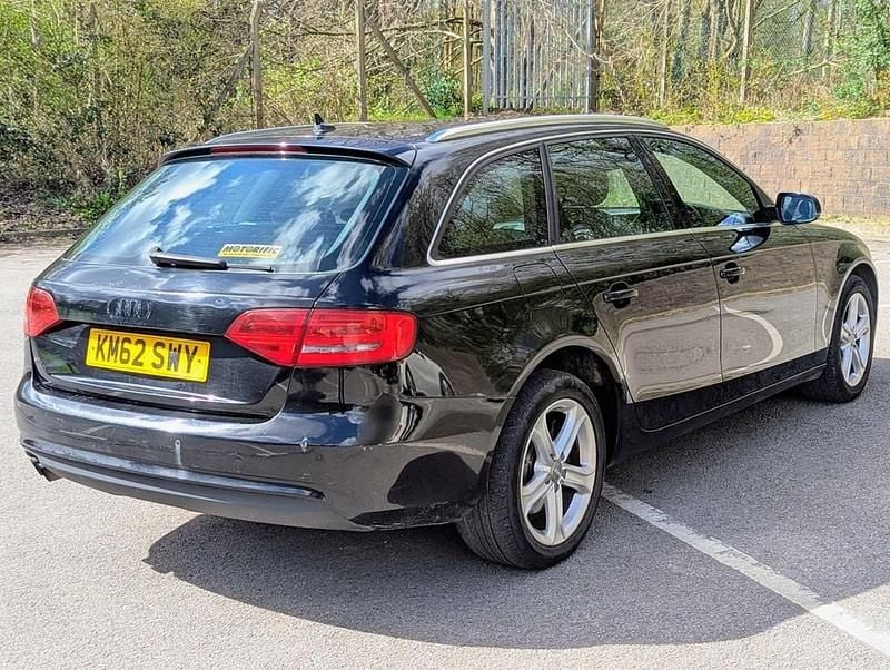 Usado Audi A4 Design 2013 Preto Carrinha