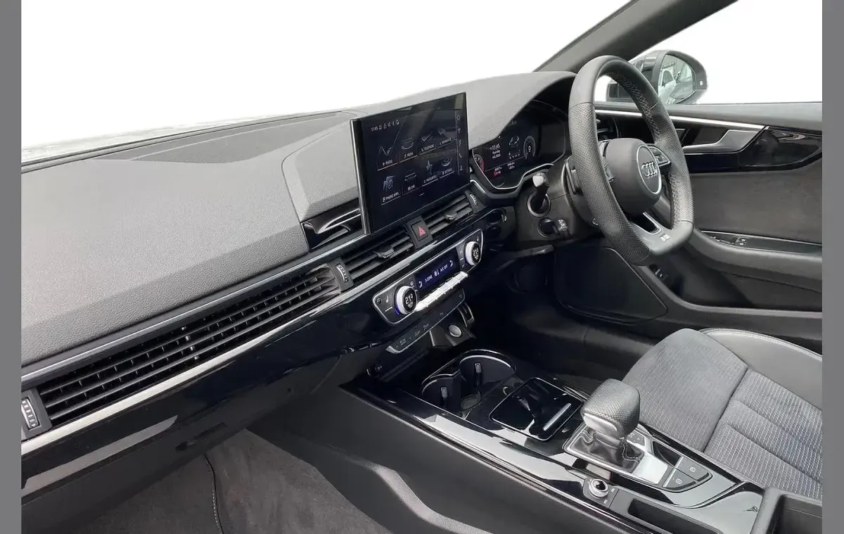 Used Audi A5 Black Edition 147 HP (108 kW) 2023 White Coupe