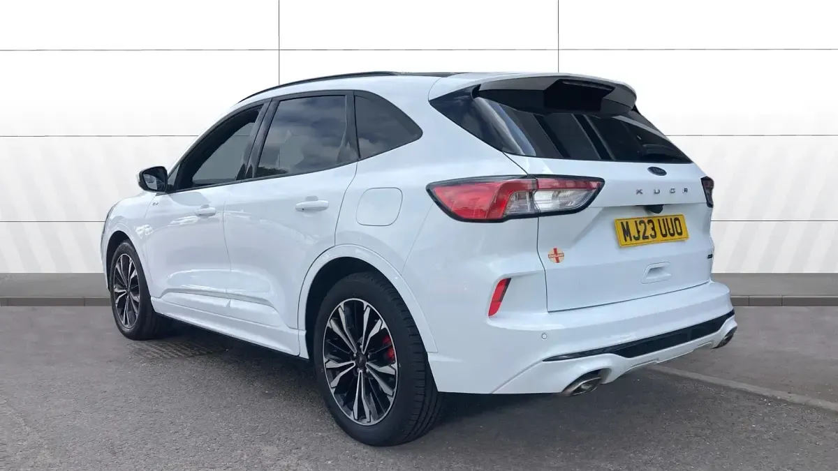 Used Ford Kuga ST-Line X 225 HP (165 kW) 2023 White SUV