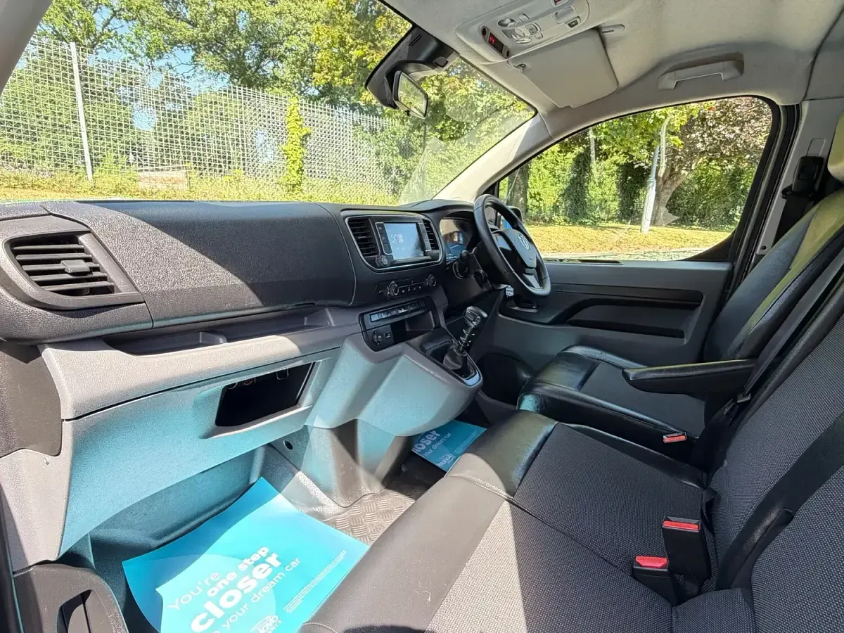 Used Vauxhall Vivaro Sportive 2020 Moonstone grey metallic MPV