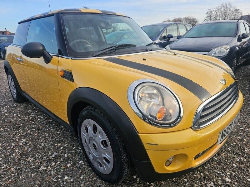 Yellow Used 2009 Mini ONE Hatch Hatchback | £2,470 (Fair price) - Image 1/4