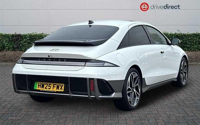 Used Hyundai Ioniq 6 Ultimate 167 kW (228 HP) 2025 White Sedan
