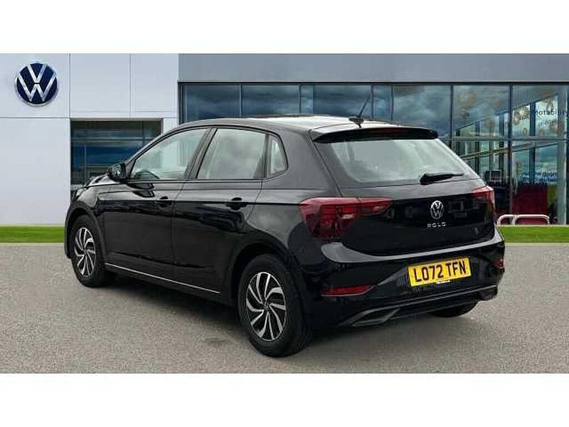 Used VW Polo Life 95 HP (69 kW) 2022 Black Hatchback