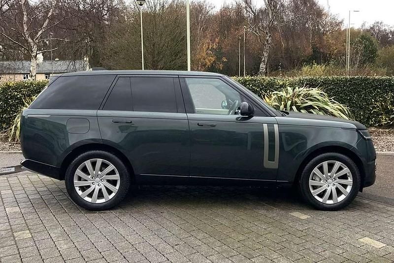 Used Land Rover Range Rover SE 394 HP (289 kW) 2023 Green SUV