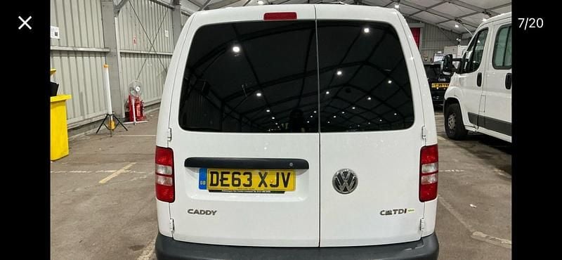 Begagnad VW Caddy Startline 102 HK (75 kW) 2013 Vit Minibuss