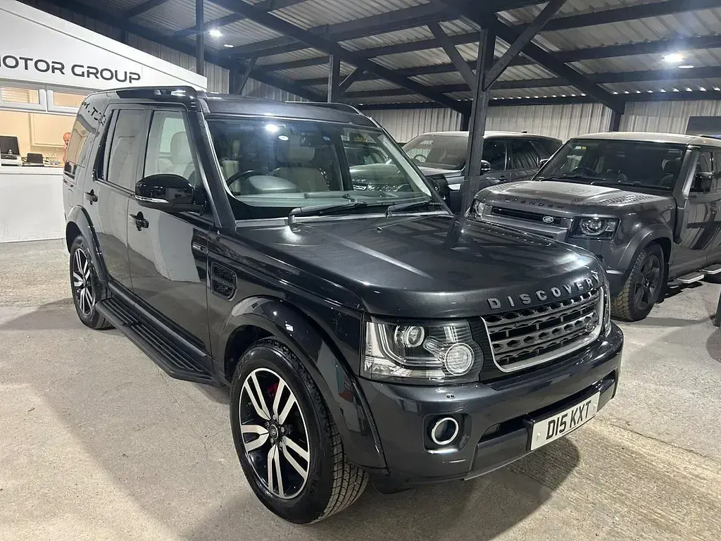 Used Land Rover Discovery HSE Luxury 2015 Grey SUV