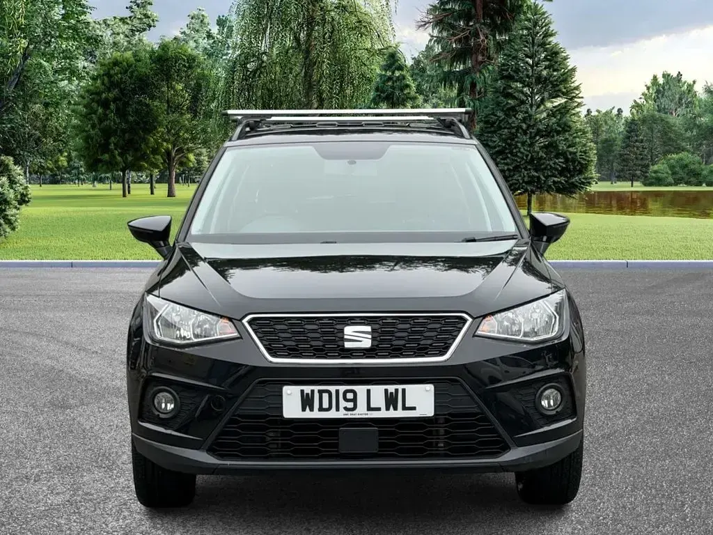 Used Seat Arona SE Technology 95 HP (69 kW) 2019 Black SUV
