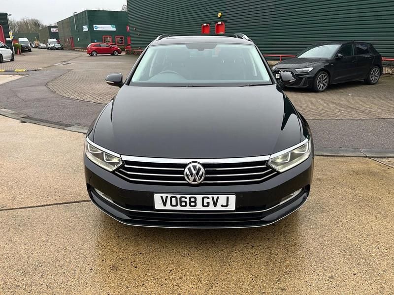 Used VW Passat GT 150 HP (110 kW) 2018 Black Estate
