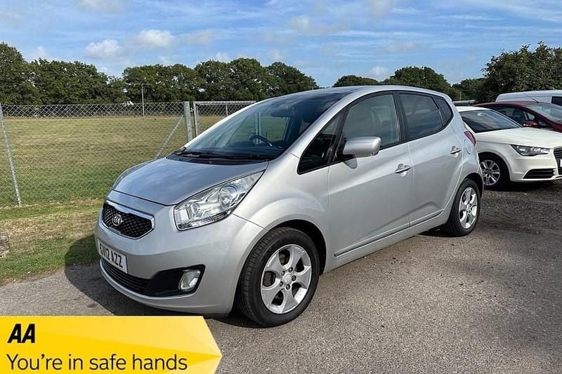 Silver Used 2012 Kia Venga 3 Hatchback | £3,295 (Good price) - Image 1/1
