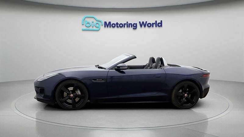 Used Jaguar F-Type R-Dynamic 300 HP (220 kW) 2019 Blue Cabriolet
