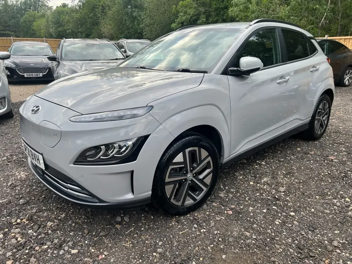 Second-hand Hyundai Kona Premium 100 kW (136 CP) 2021 Gri SUV