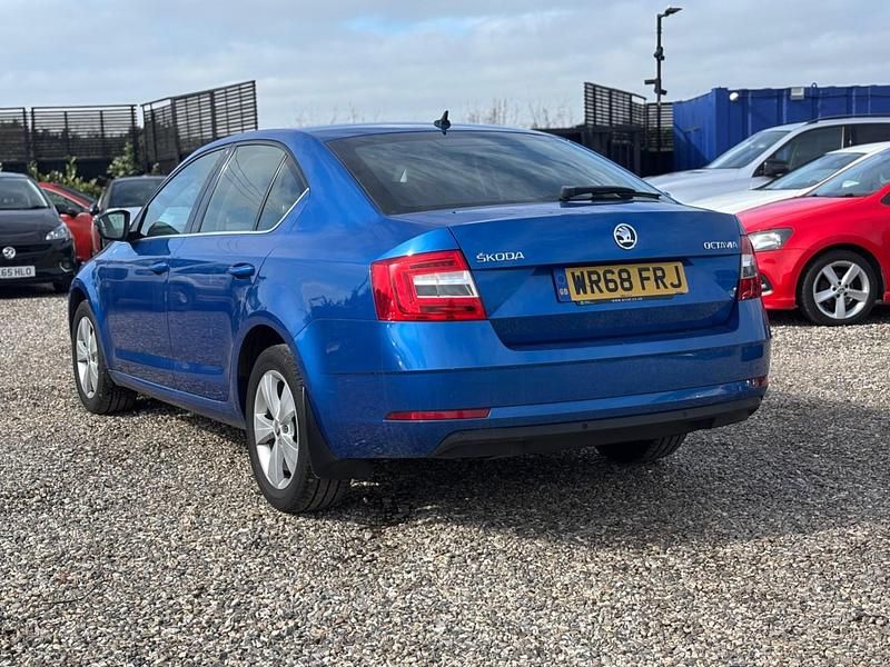 Used Skoda Octavia SE Technology 2019 Blue Hatchback