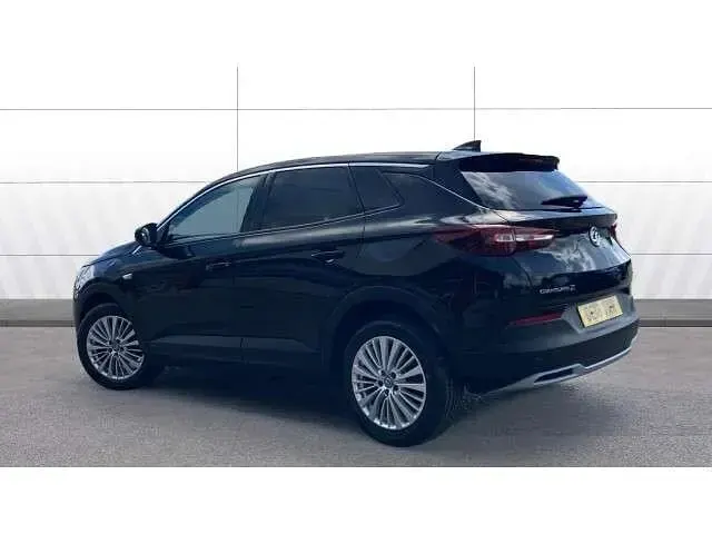 Begagnad Vauxhall Grandland X Sport 131 HK (96 kW) 2018 SUV