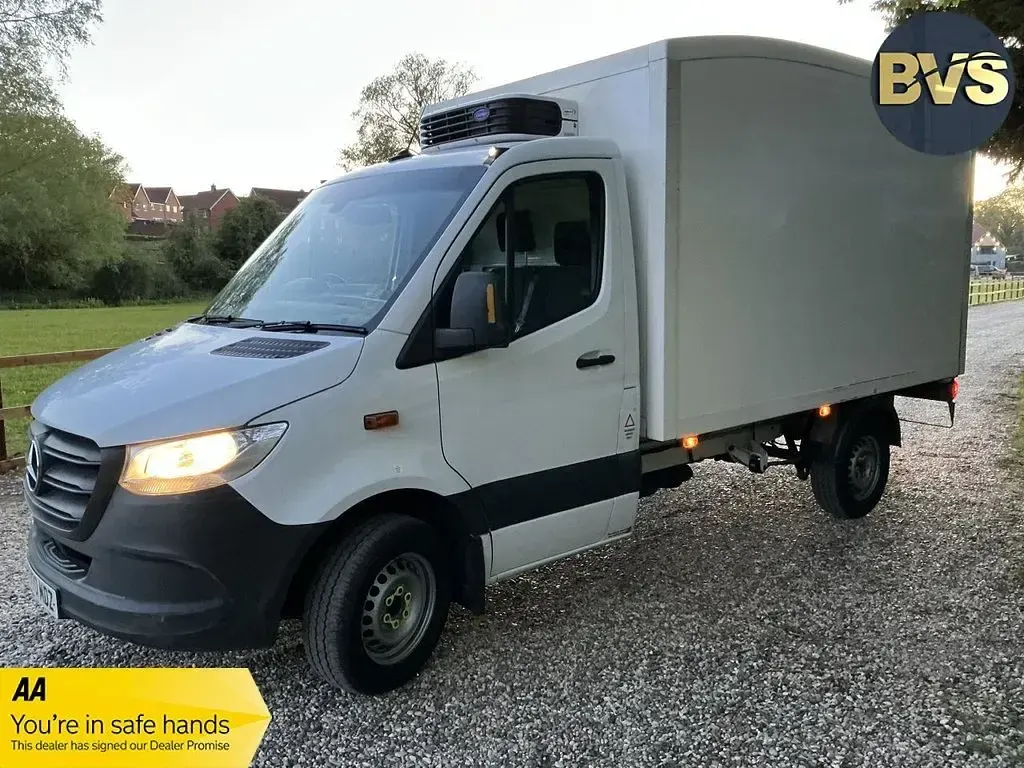 Used Mercedes Sprinter Progressive 150 HP (110 kW) 2020 White Van