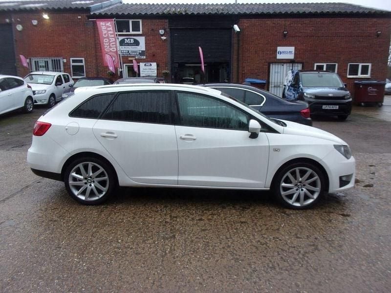 Used Seat Ibiza ST FR 2014 White Estate