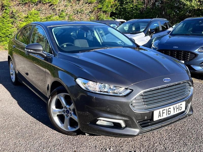Grey Used 2016 Ford Mondeo Titanium Hatchback | £7,900 (Fair price) - Image 1/4