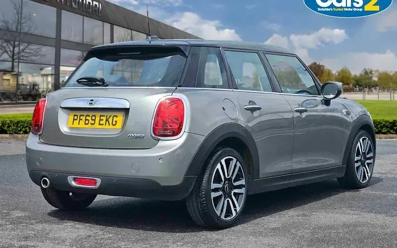Used Mini Cooper Exclusive 136 HP (100 kW) 2019 Silver Hatchback
