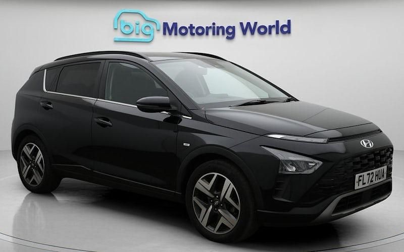 Used 2024 Hyundai Bayon Premium SUV | £13,625 (Good price) - Image 1/4