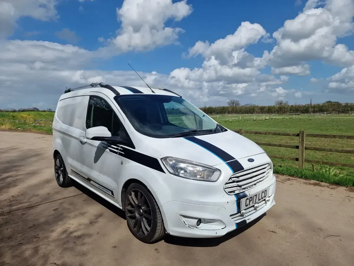 Używany Ford Transit Trend 74 KM (54 kW) 2017 Biały Van