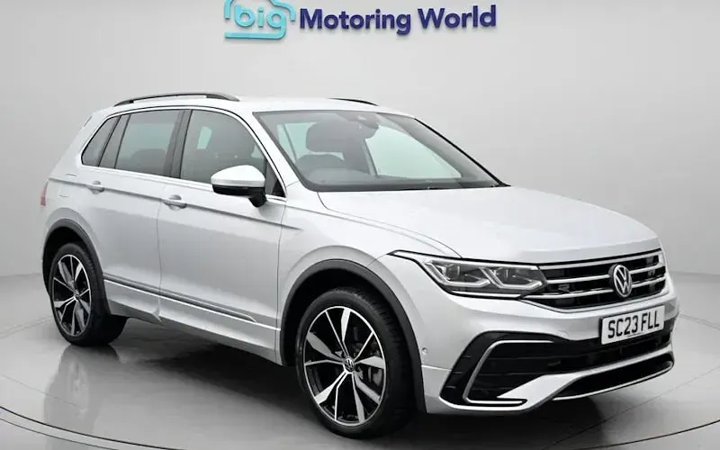Used VW Tiguan R-line 245 HP (180 kW) 2023 SUV