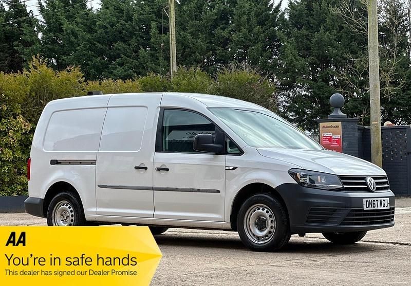 Used VW Caddy Maxi Startline 102 HP (75 kW) 2017 White MPV